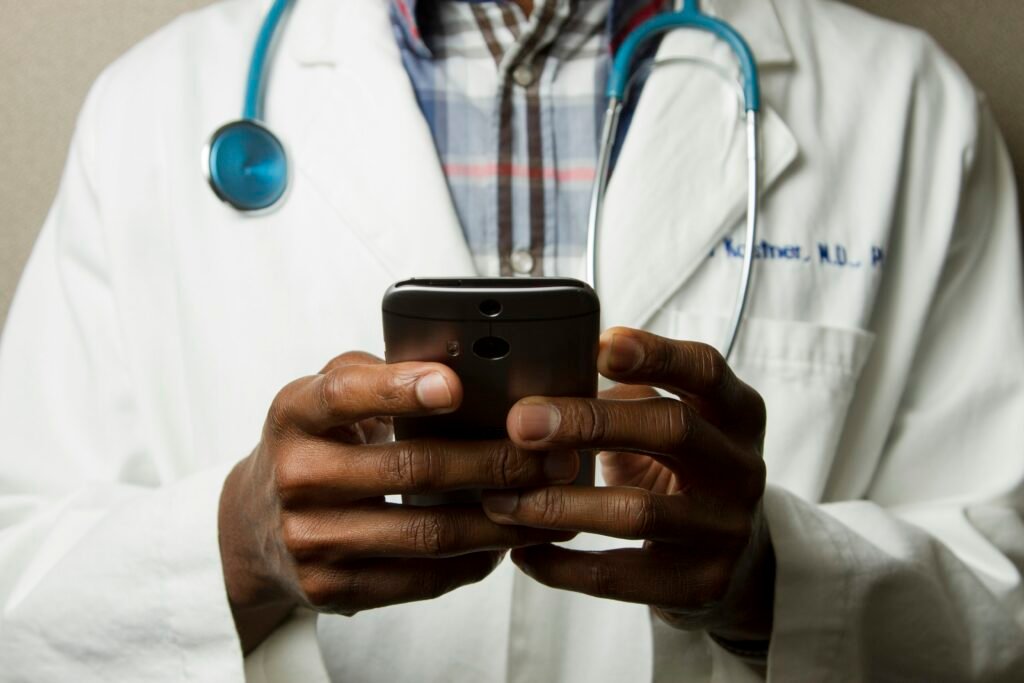 A Guide to Navigating Telemedicine for Better Healthcare